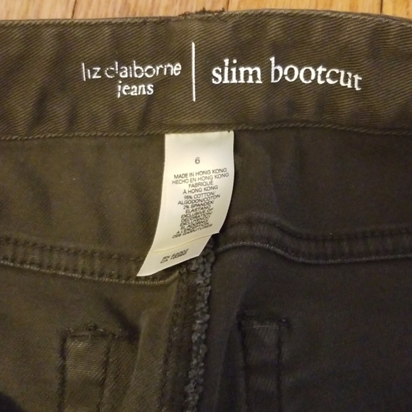 Jeans - Picture 2 of 5